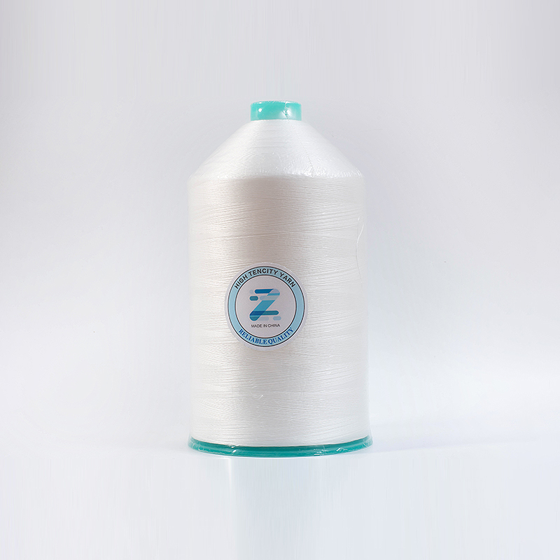 Quelle est la différence entre le fil de polyester à haute résistance et le fil métallique?