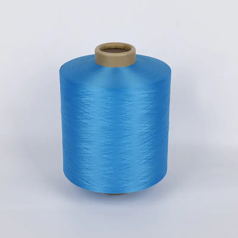 Fil texturé en polyester DTY 300D / 72F